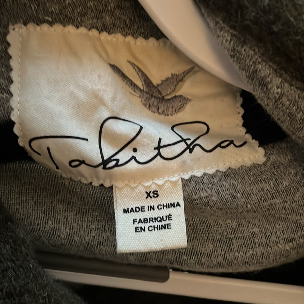 Tabitha Poncho - image 2